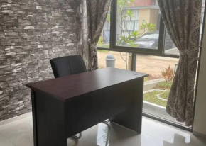 Guest House Exclusive at Sawangan - Golden Estesia